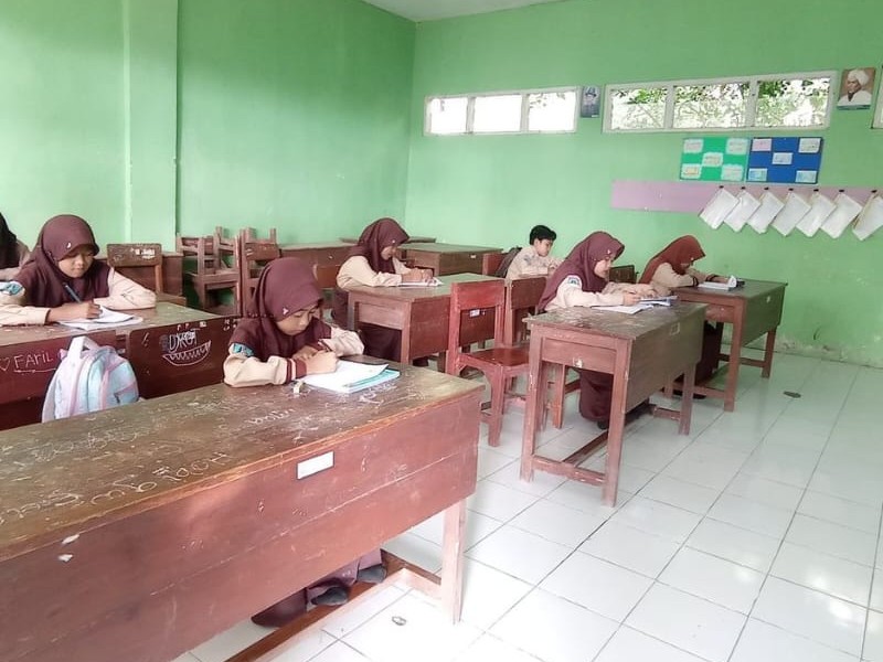 STS (Sumatif Tengah Semester)